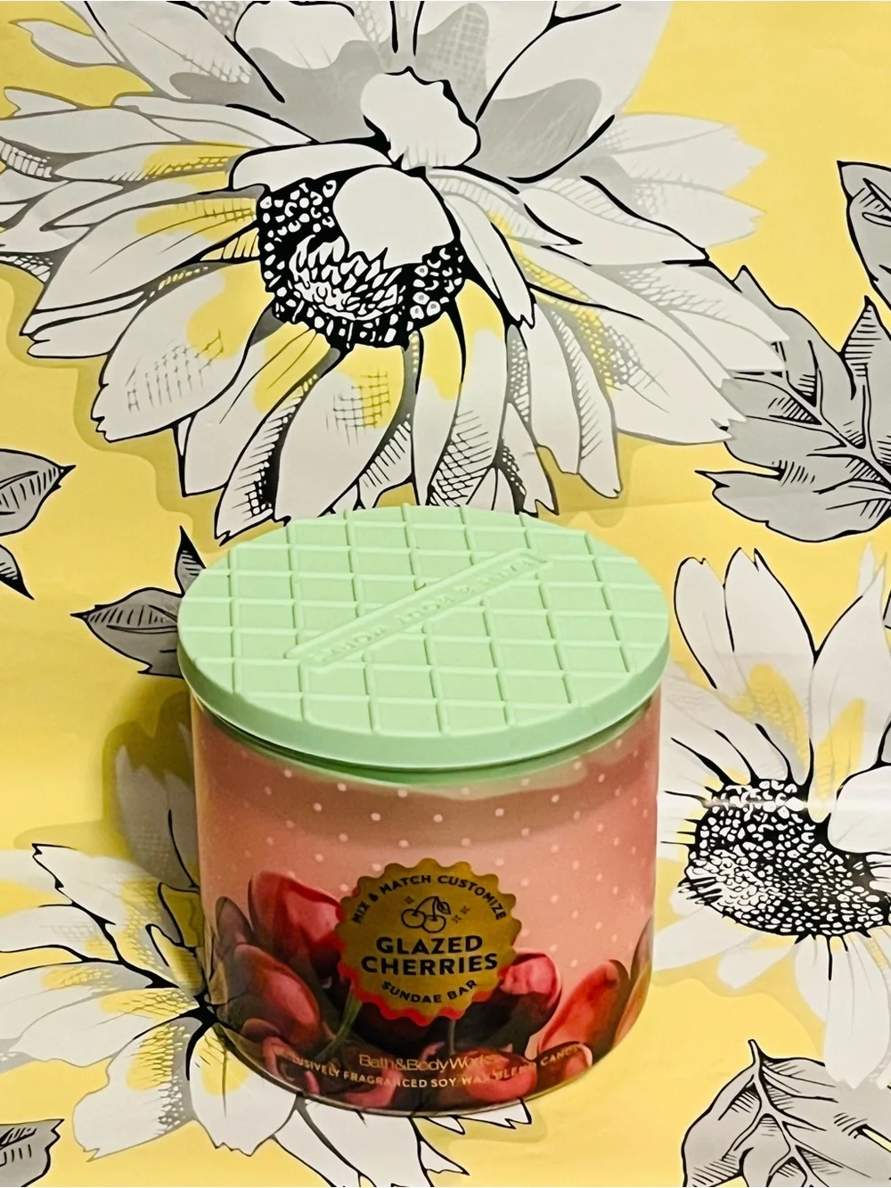 Bath & Body Works Glazed Cherries Candle - NEW